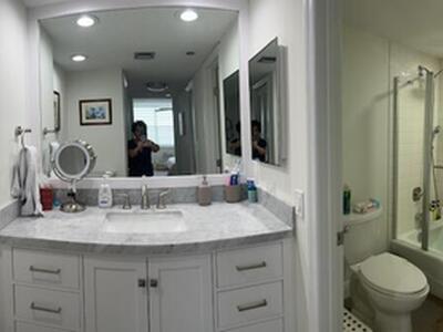 3507 Oaks Way, Pompano Beach, FL 33069