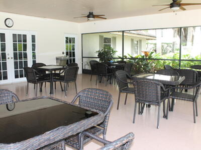 3507 Oaks Way, Pompano Beach, FL 33069