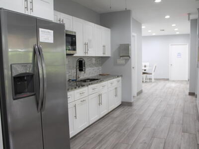 3507 Oaks Way, Pompano Beach, FL 33069