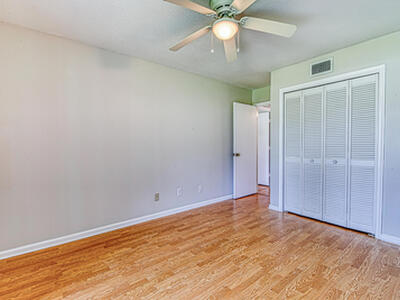 950 S Kanner Hwy, Stuart, FL 34994