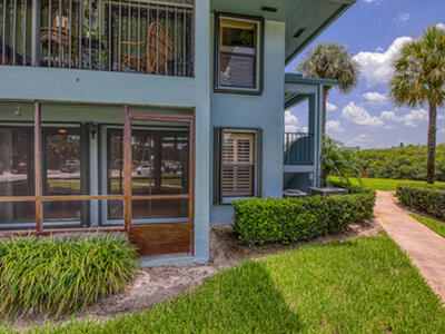 950 S Kanner Hwy, Stuart, FL 34994