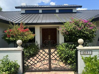 5091 SE Burning Tree Circle, Stuart, FL 34997