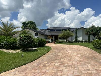 5091 SE Burning Tree Circle, Stuart, FL 34997