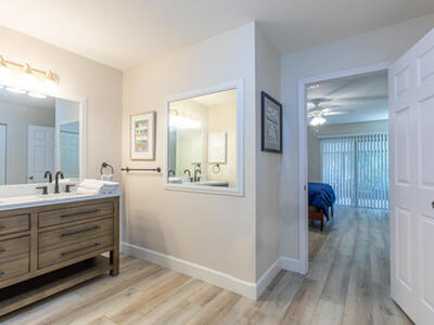 3303 SE Sandpiper Circle, Port Saint Lucie, FL 34952