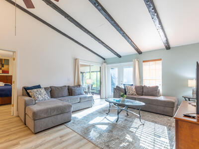 3303 SE Sandpiper Circle, Port Saint Lucie, FL 34952