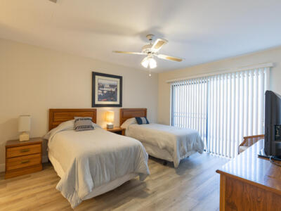 3303 SE Sandpiper Circle, Port Saint Lucie, FL 34952