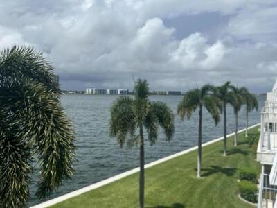 1025 Sugar Sands Boulevard, Singer Island, FL 33404