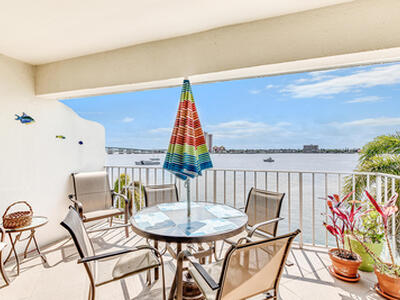 1025 Sugar Sands Boulevard, Singer Island, FL 33404