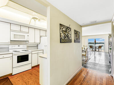 1025 Sugar Sands Boulevard, Singer Island, FL 33404