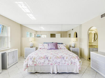 1025 Sugar Sands Boulevard, Singer Island, FL 33404