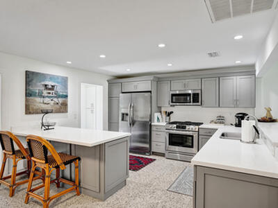 221 N Swinton Avenue, Delray Beach, FL 33444