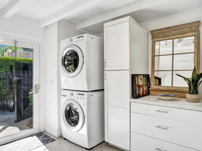 221 N Swinton Avenue, Delray Beach, FL 33444