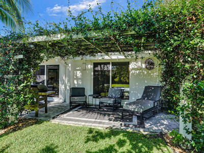 221 N Swinton Avenue, Delray Beach, FL 33444