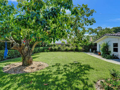 221 N Swinton Avenue, Delray Beach, FL 33444