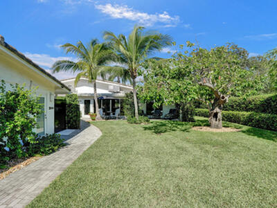 221 N Swinton Avenue, Delray Beach, FL 33444