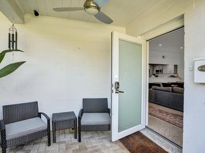 221 N Swinton Avenue, Delray Beach, FL 33444