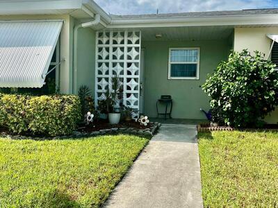 910 Savannas Point Drive, Fort Pierce, FL 34982