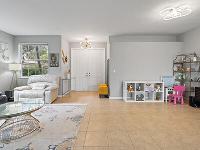 2253 Balsan Way, Wellington, FL 33414