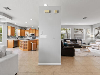 2253 Balsan Way, Wellington, FL 33414