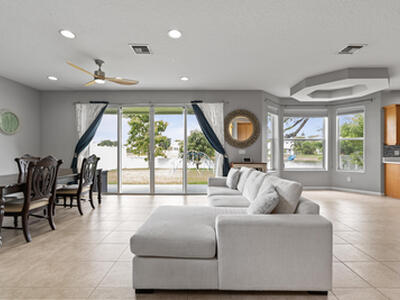 2253 Balsan Way, Wellington, FL 33414