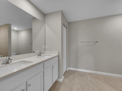 5884 NW Files Court, Port Saint Lucie, FL 34986