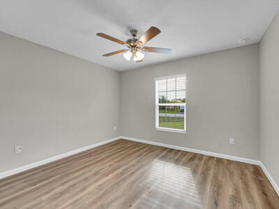 5884 NW Files Court, Port Saint Lucie, FL 34986