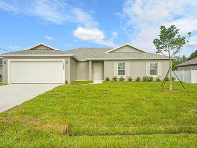 5884 NW Files Court, Port Saint Lucie, FL 34986