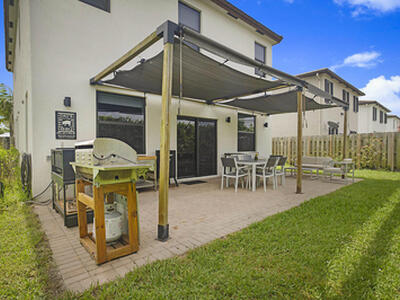 21040 NE 2nd Court, Miami, FL 33179