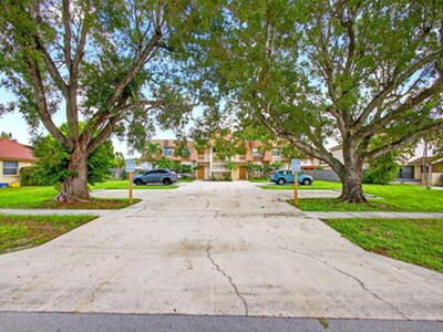 1580 Montauk Drive, Wellington, FL 33414