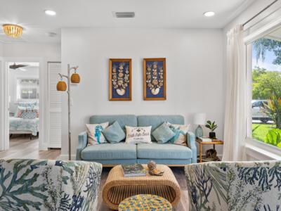 517 Gulf Road, North Palm Beach, FL 33408