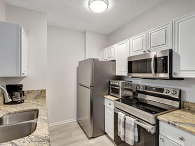 630 S Sapodilla Avenue, West Palm Beach, FL 33401