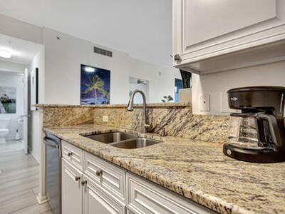 630 S Sapodilla Avenue, West Palm Beach, FL 33401