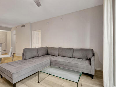 630 S Sapodilla Avenue, West Palm Beach, FL 33401