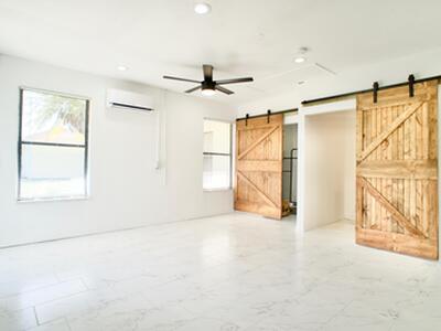 607 SW Lucero Drive, Port Saint Lucie, FL 34983