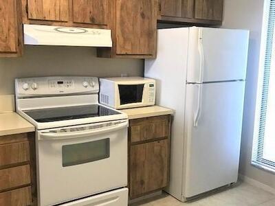 20 Royal Palm Way, Boca Raton, FL 33432