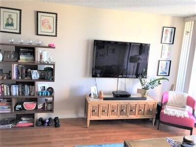 20 Royal Palm Way, Boca Raton, FL 33432