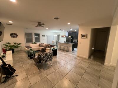 189 NE Jettie Terrace, Port Saint Lucie, FL 34983