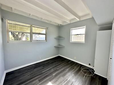 527 48th Street, West Palm Beach, FL 33407