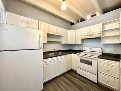 527 48th Street, West Palm Beach, FL 33407