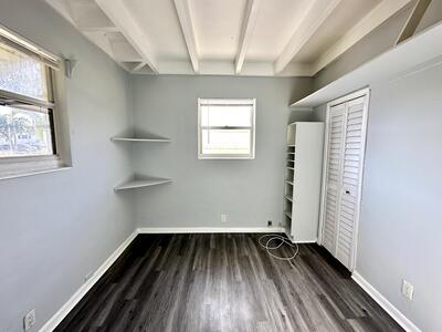 527 48th Street, West Palm Beach, FL 33407