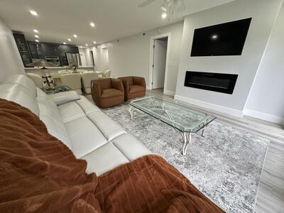 9215 Flynn Circle, Boca Raton, FL 33496