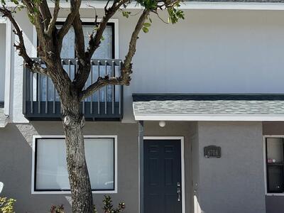 4704 Pier Drive, Greenacres, FL 33463