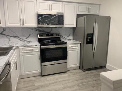 4704 Pier Drive, Greenacres, FL 33463