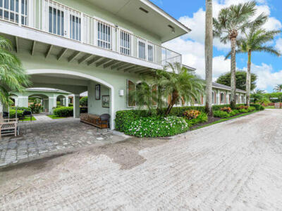 3351 Grand Prix Farms Drive, Wellington, FL 33414