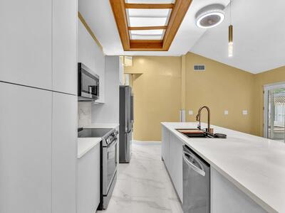 12549 Woodmill Drive, Palm Beach Gardens, FL 33418