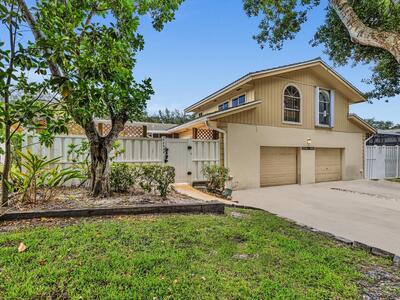 12549 Woodmill Drive, Palm Beach Gardens, FL 33418