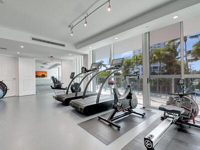 1200 Holiday Drive, Fort Lauderdale, FL 33316