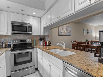 1901 Indian River Boulevard, Vero Beach, FL 32960