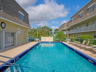 1901 Indian River Boulevard, Vero Beach, FL 32960