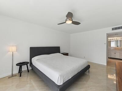 3580 S Ocean 8e Boulevard, South Palm Beach, FL 33480